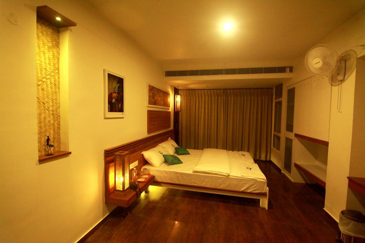 Palan Beach Resort Varkala Bagian luar foto